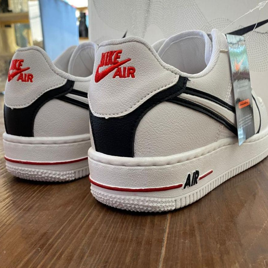 Tênis Air Force React Branco e Preto - Premium