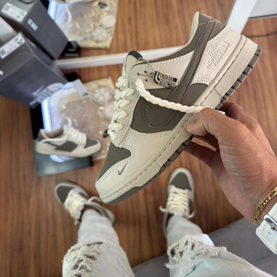 Tênis Dunk The North Face Cinza  - Premium