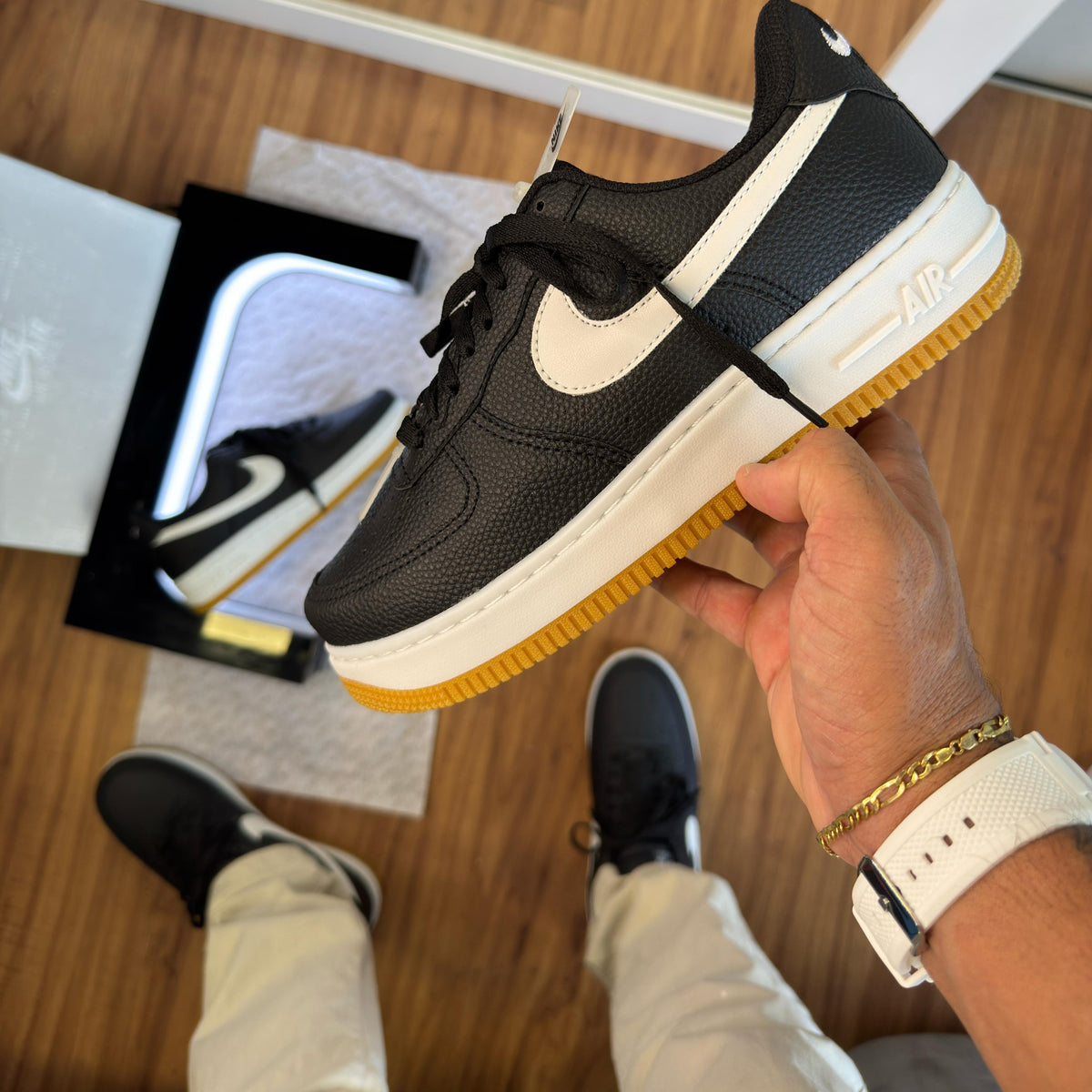 Tênis Air Force Couro Preto e Branco - Premium