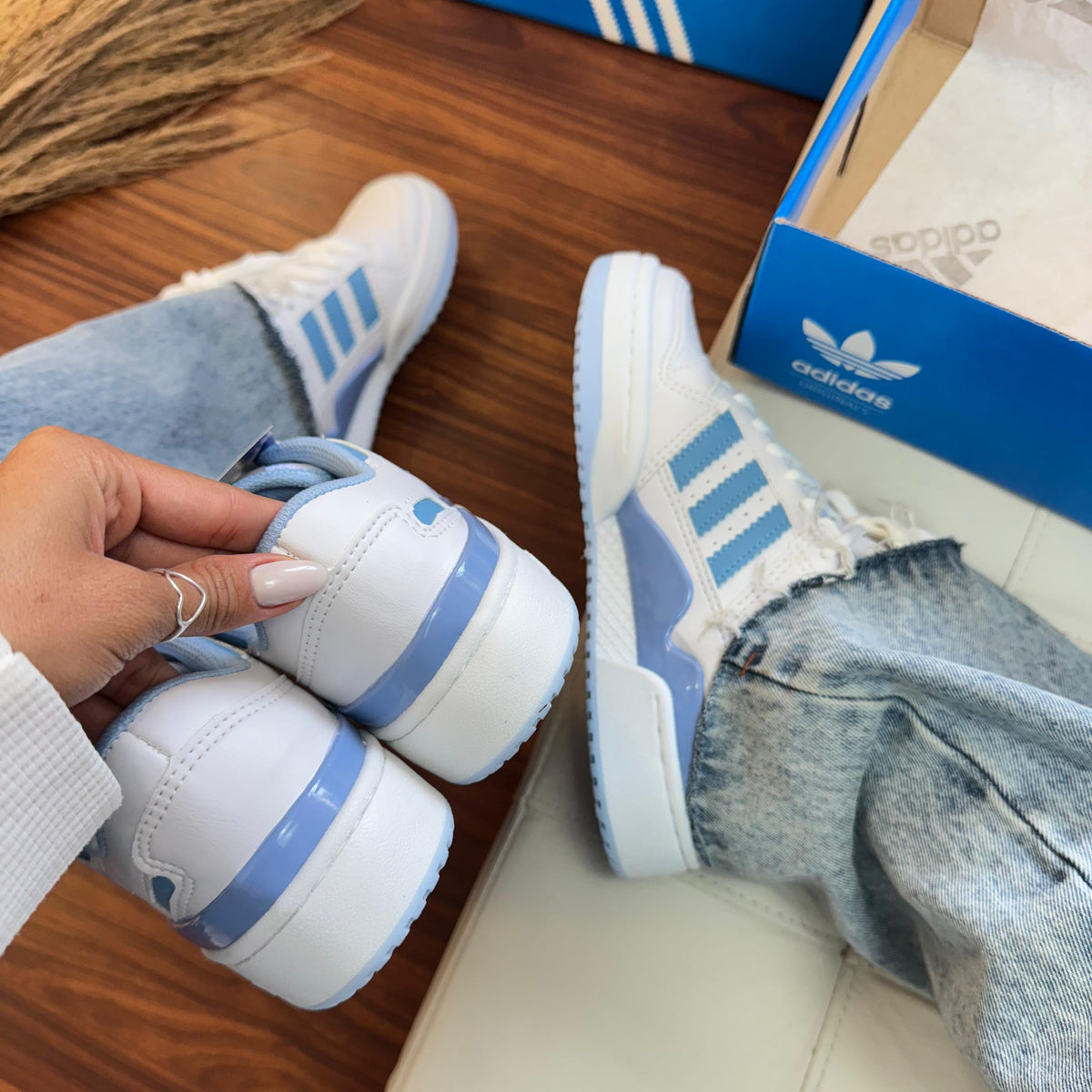 Tênis Fórum Azul com Branco - Premium