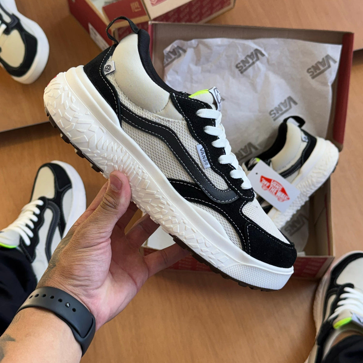 Tênis Ultrarange Neo Lançamento - Premium